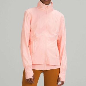 LIKE NEW Lululemon Dew Pink sights seen jacket size 6